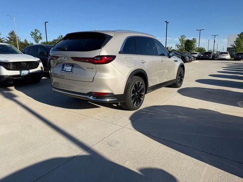 Certified 2024 MAZDA CX-90 Plug-In Hybrid w/ Premium Pkg AWD/4WD image 10