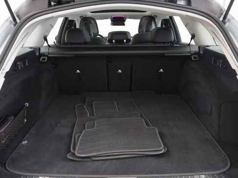 Used 2025 Mercedes-Benz E 450 4MATIC All-Terrain Wagon image 17