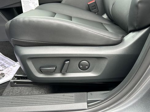 New 2026 Nissan Rogue SV image 21