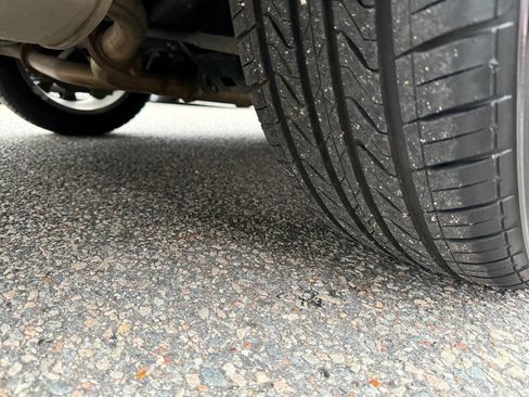 Used 2016 Toyota Avalon XLE image 23