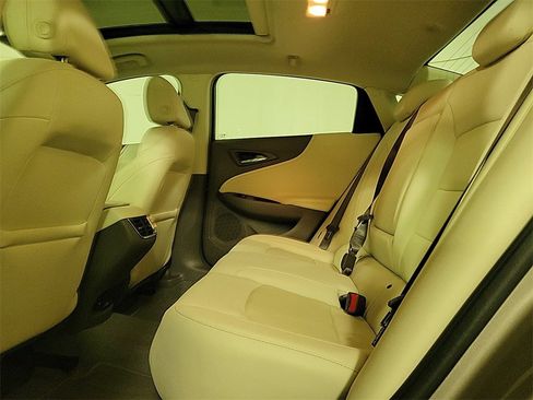 Used 2024 Chevrolet Malibu LT image 13