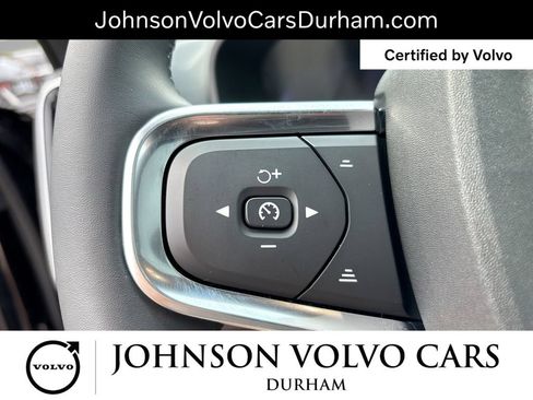 Certified 2024 Volvo XC40 Recharge Ultimate RWD image 25