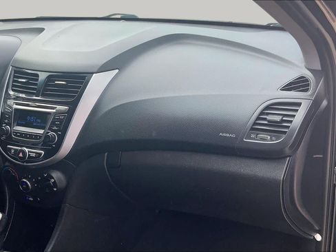 Used 2015 Hyundai Accent Sport FWD image 19