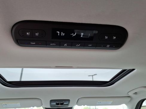 New 2026 Hyundai Palisade Calligraphy FWD image 13