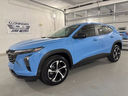 Used 2024 Chevrolet Trax RS image 5