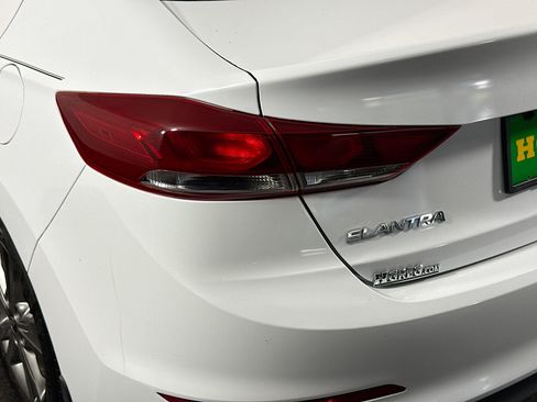 Used 2018 Hyundai Elantra SEL w/ Cargo Package FWD image 35