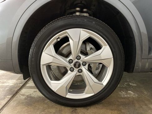Used 2023 Audi Q5 2.0T Premium image 28