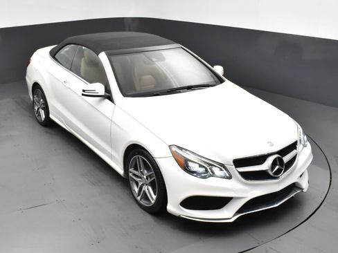 Used 2017 Mercedes-Benz E 400 Cabriolet w/ Premium 2 Package image 20