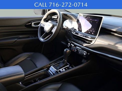 Used 2022 Jeep Compass Altitude image 16