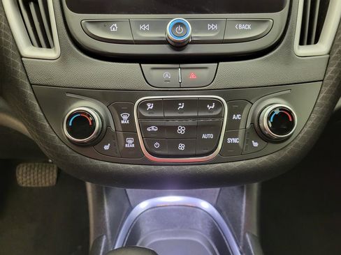 Used 2025 Chevrolet Malibu LT image 31