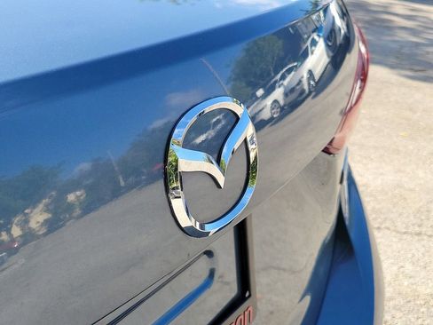 Used 2016 MAZDA MAZDA3 i Sport image 11