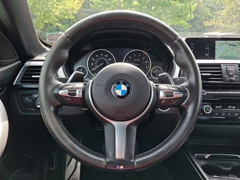 Used 2018 BMW 430i xDrive Convertible AWD/4WD image 18