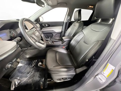 Used 2022 Jeep Compass Limited image 20