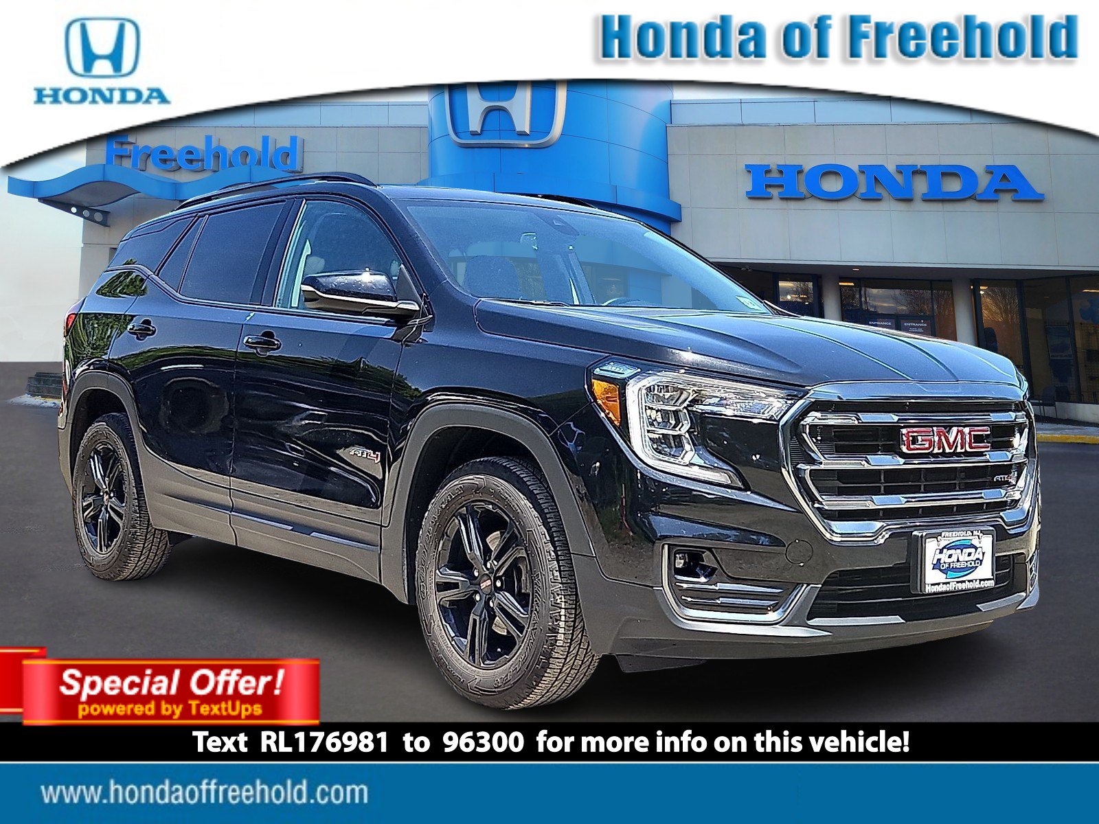 Used 2024 GMC Terrain AT4 AWD/4WD image 1