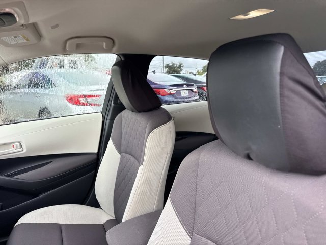 Used 2024 Toyota Corolla LE FWD image 18