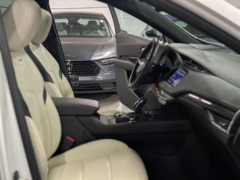 Used 2021 Cadillac XT4 Sport image 28