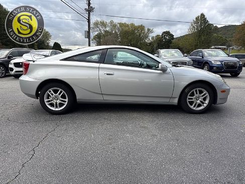 Used 2003 Toyota Celica GT image 7
