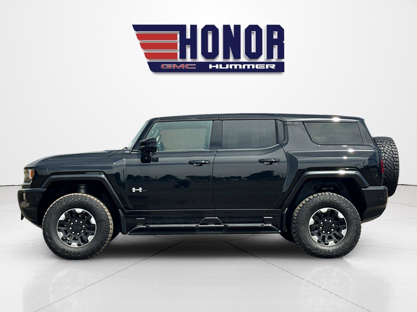 Used 2024 GMC Hummer EV 2X w/ Extreme Off-Road Package AWD/4WD image 7