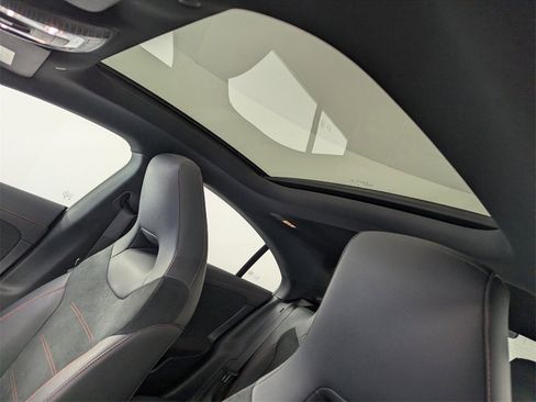 Certified 2025 Mercedes-Benz CLA 250 image 12