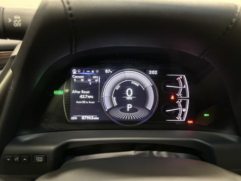 Used 2020 Lexus ES 300h w/ Premium Package FWD image 22