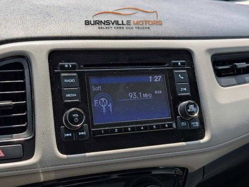 Used 2020 Honda HR-V LX image 24