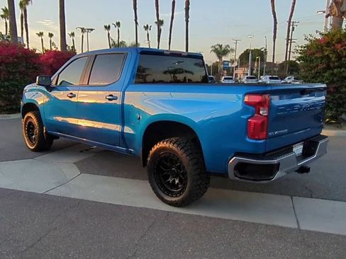 Used 2022 Chevrolet Silverado 1500 LT w/ Protection Package AWD/4WD image 6