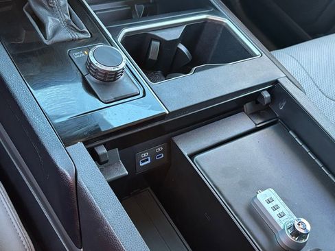 Used 2024 Toyota Tundra SR5 image 23