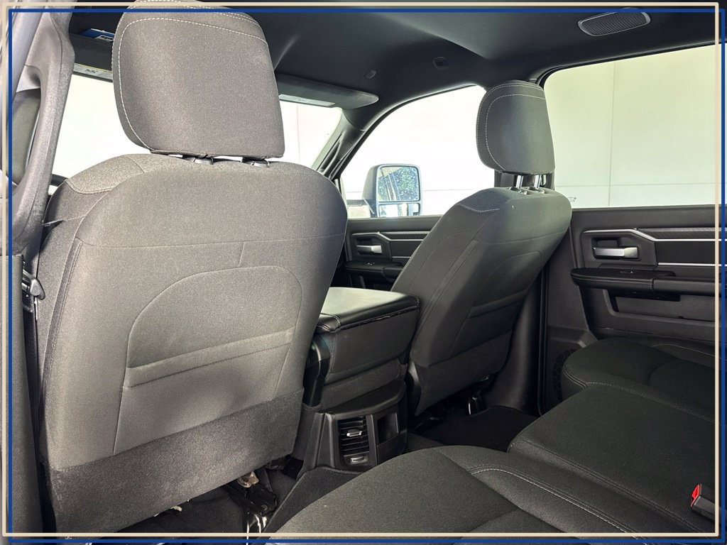Certified 2026 RAM 2500 Big Horn AWD/4WD image 39