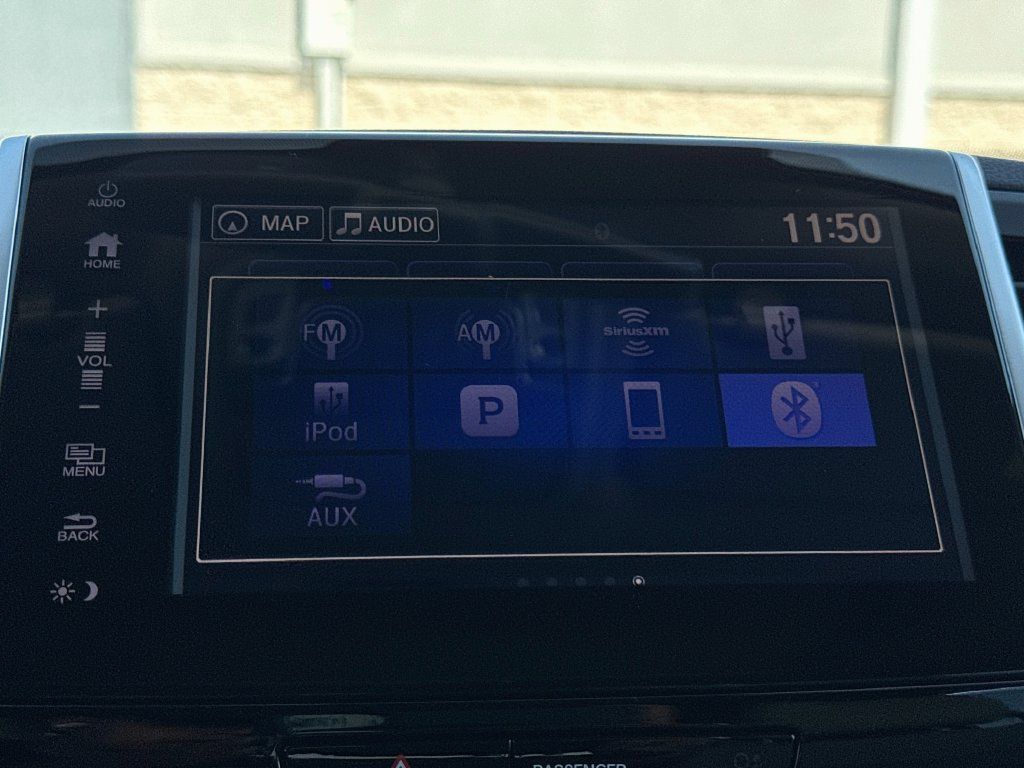 Used 2017 Honda Ridgeline RTL-E image 16