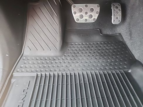 Used 2025 Toyota Tundra Limited w/ TRD Off-Road Package image 11