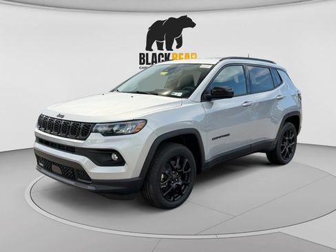 New 2026 Jeep Compass Latitude AWD/4WD image 7