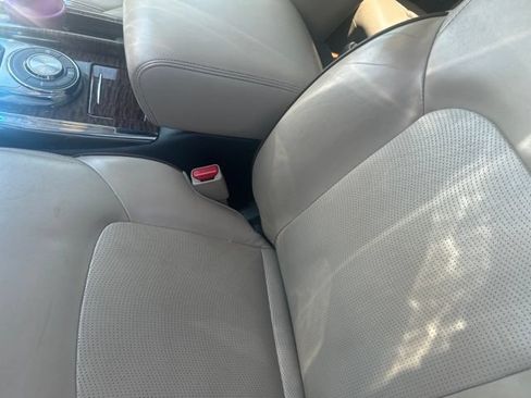 Used 2017 Nissan Armada Platinum w/ Captain Seat Package RWD image 5