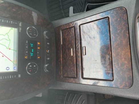 Used 2012 GMC Yukon Denali image 28