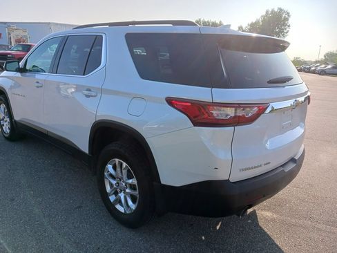 Used 2021 Chevrolet Traverse LT w/ LPO, Floor Liner Package AWD/4WD image 4