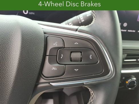 Certified 2024 Buick Encore GX Preferred FWD image 32