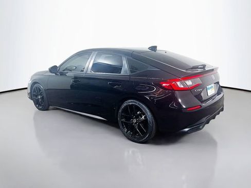Used 2023 Honda Civic Sport image 7