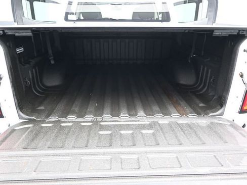 Used 2022 Chevrolet Colorado W/T image 14