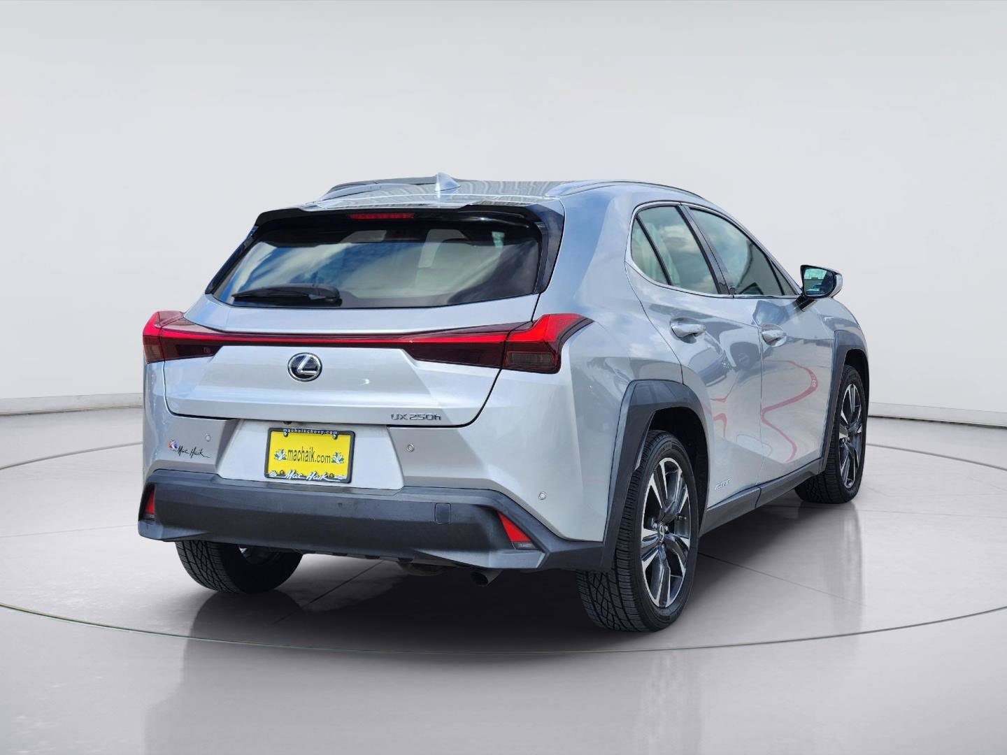 Used 2020 Lexus UX 250h w/ Premium Package AWD/4WD image 5