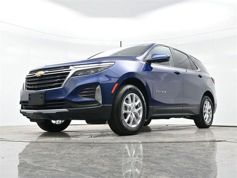 Used 2023 Chevrolet Equinox LT image 25