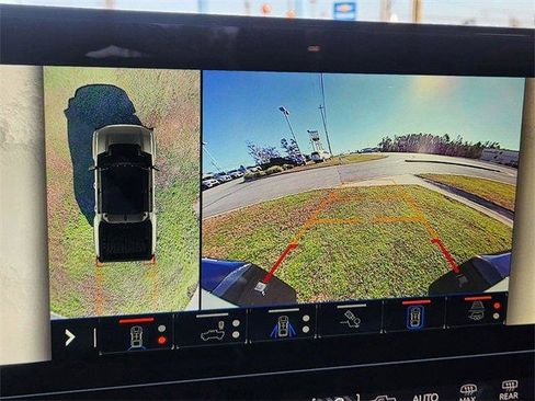 New 2025 GMC Hummer EV 3X w/ LPO, Sport Package image 23