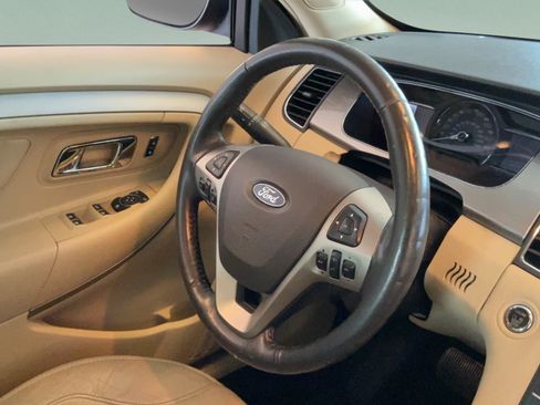 Used 2016 Ford Taurus SEL w/ Equipment Group 201A FWD image 43