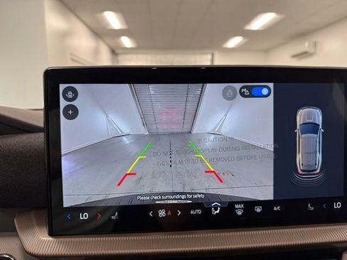 New 2026 Ford Explorer Active image 22