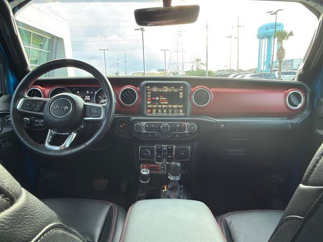 Used 2022 Jeep Gladiator Rubicon w/ LED Lighting Group AWD/4WD image 13