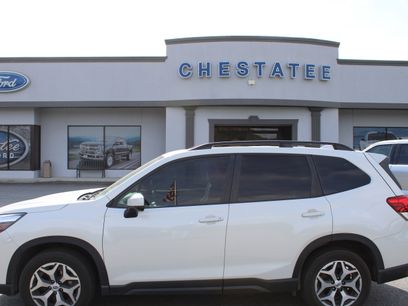 Used 2020 Subaru Forester Premium w/ Popular Package #1