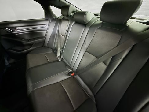 Used 2020 Honda Accord Sport image 27