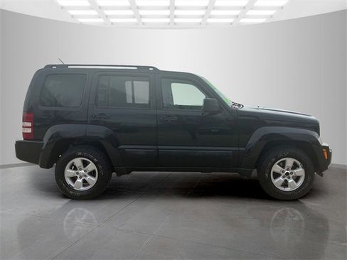 Used 2012 Jeep Liberty Sport w/ Popular Equipment Group image 3
