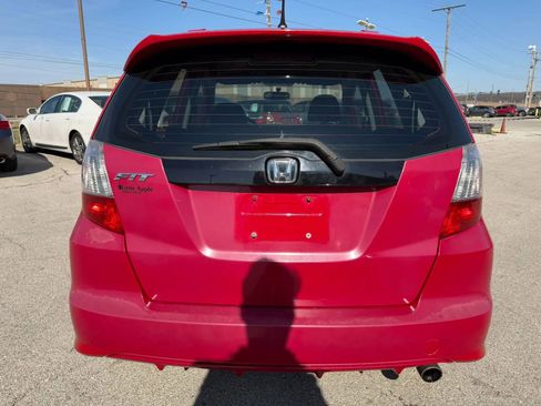 Used 2010 Honda Fit Sport image 4