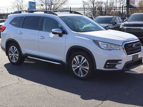 Used 2019 Subaru Ascent Touring w/ Popular Package #2A image 2