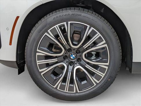 Used 2025 BMW X3 xDrive30i w/ Premium Package image 10
