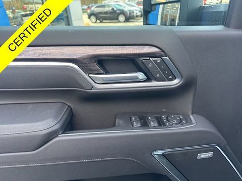 Used 2026 Chevrolet Silverado 2500 LTZ w/ LTZ Premium Package AWD/4WD image 11